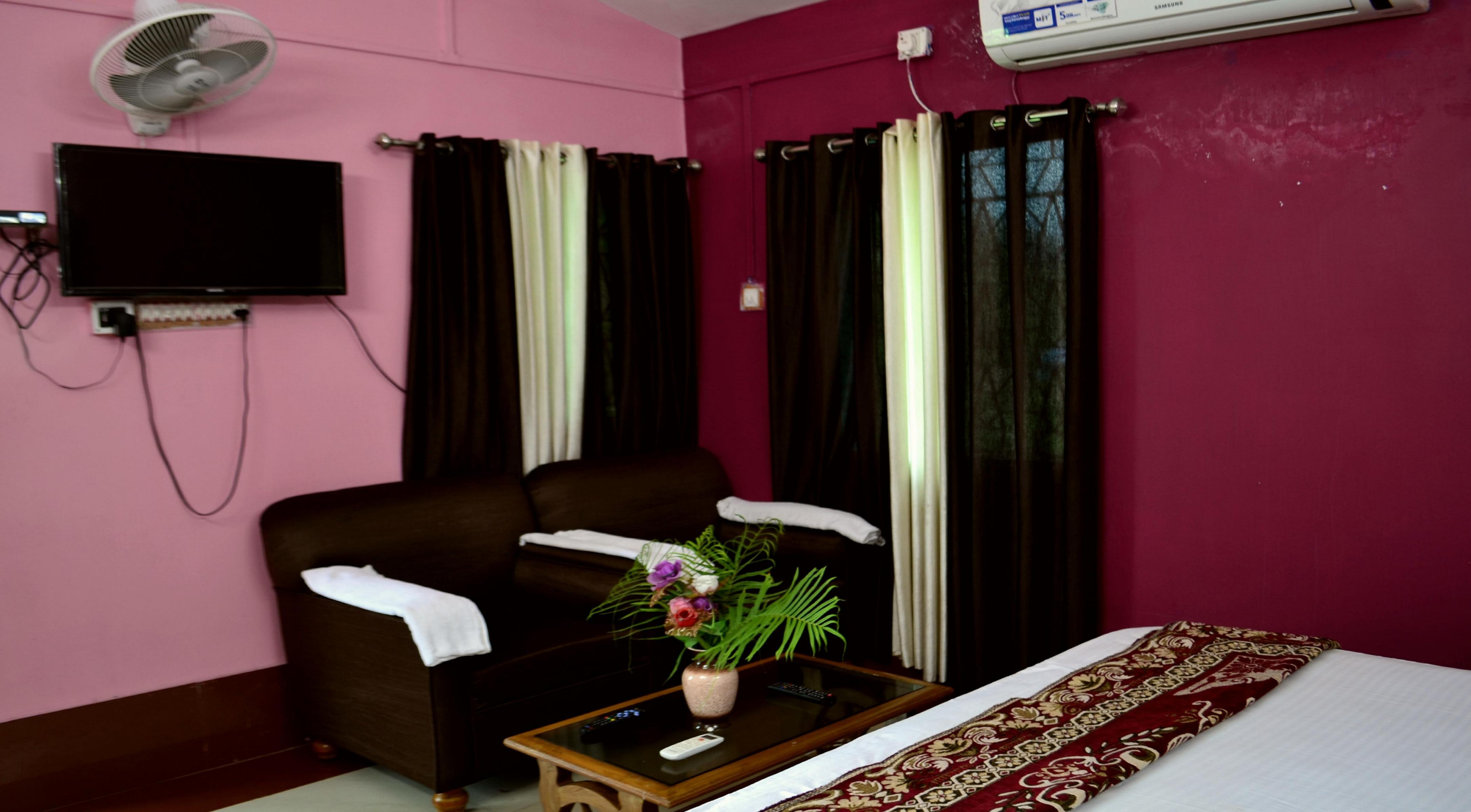 joychandi hill resort Room